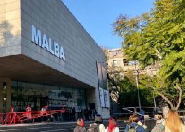 MALBA: 5 km