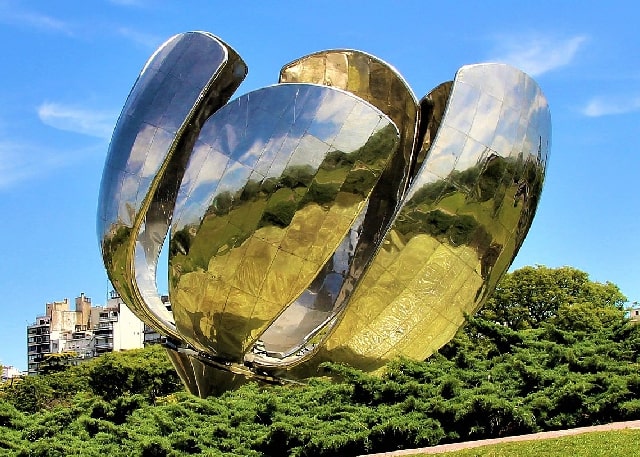 Floralis: 500m